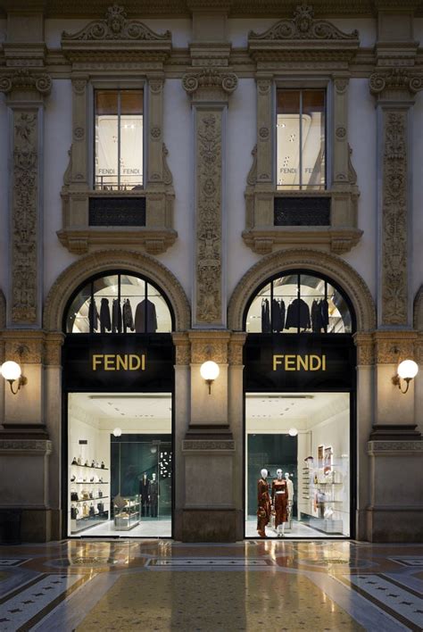 fendi showroom solari 35 milano|Boutique FENDI Milano Galleria Milano.